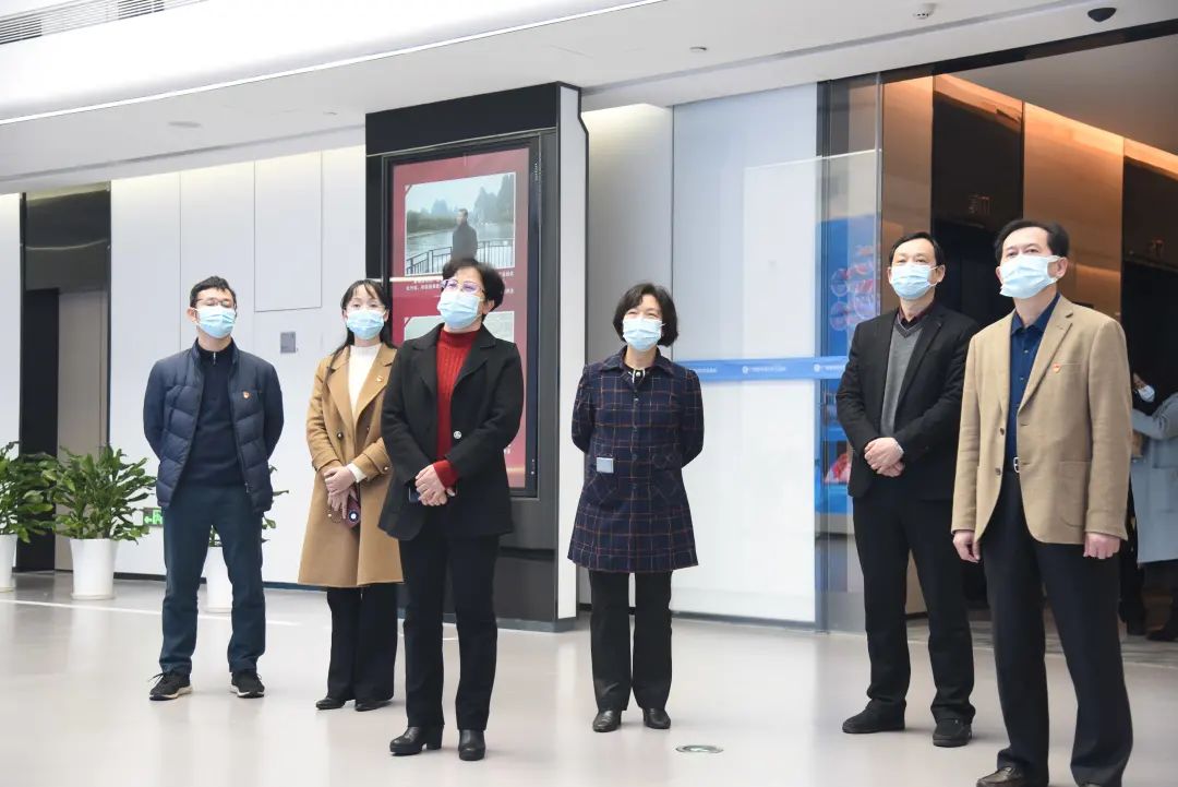 自治区党委区直机关工委领导到数字广西集团调研